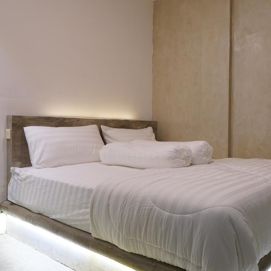 Djuragan Kamar Mangga Besar Hostel จาการ์ตา ภายนอก รูปภาพ
